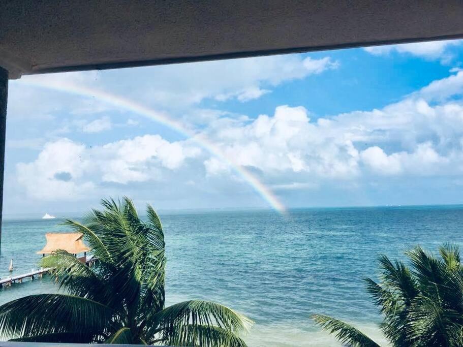 Punta Me Apartments With Ocean View & Beach Front Condo Cancún Buitenkant foto
